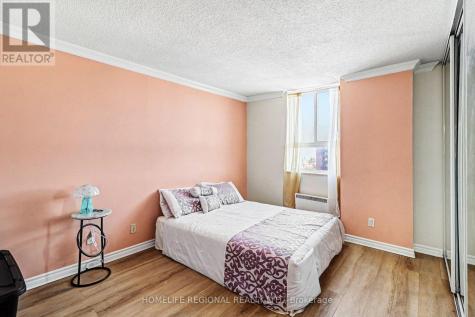2000 Jasmine Crescent Ottawa ON K1J 8K4