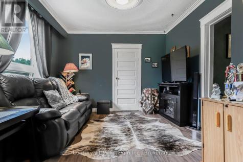 21 Station Street Amaranth ON L9W 0V2