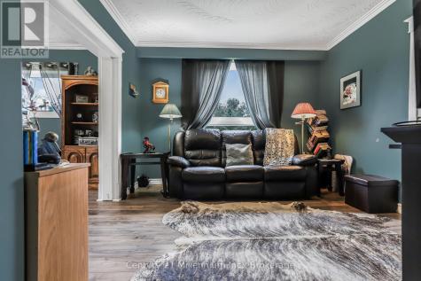 21 Station Street Amaranth ON L9W 0V2