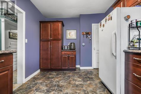 21 Station Street Amaranth ON L9W 0V2