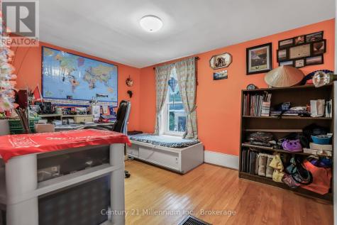 21 Station Street Amaranth ON L9W 0V2