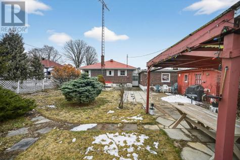 80 Sevenoaks Avenue Brockville ON K6V 2V4