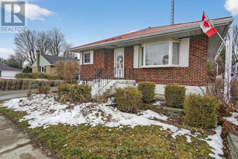 80 Sevenoaks Avenue Brockville ON K6V 2V4