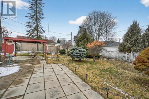 80 Sevenoaks Avenue Brockville ON K6V 2V4