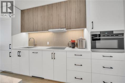 741 King Street West Kitchener ON N2G 1E5