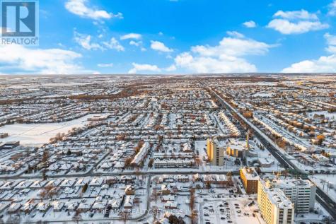 183 Vodden Street East Brampton (brampton North) ON L6V 1M9