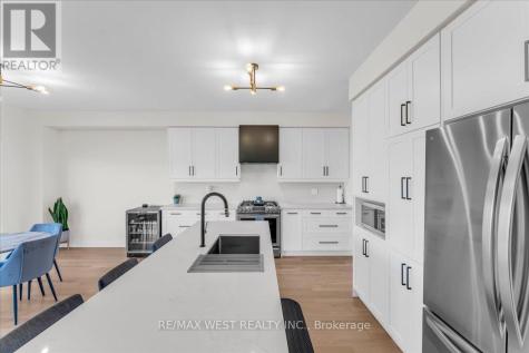 16 Janes Crescent New Tecumseth ON L9R 0T2