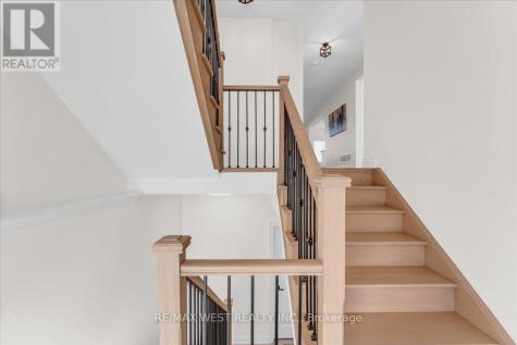 16 Janes Crescent New Tecumseth ON L9R 0T2