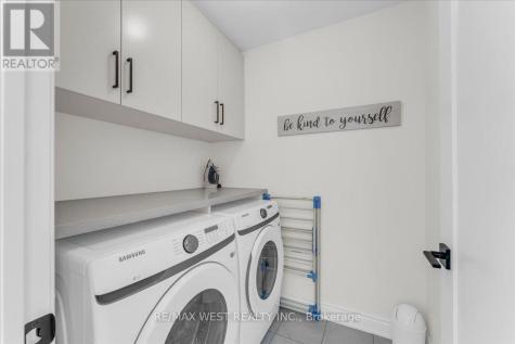 16 Janes Crescent New Tecumseth ON L9R 0T2