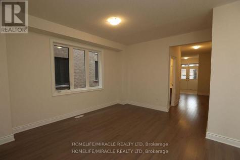 11 Calabria Drive Caledon ON L7C 4L3