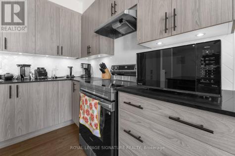 280 Sapling Grove South Ottawa ON K2J 7L9