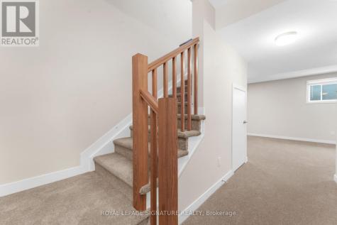 280 Sapling Grove South Ottawa ON K2J 7L9