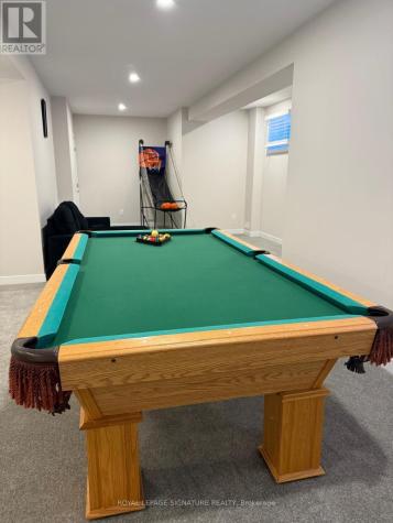 280 Sapling Grove South Ottawa ON K2J 7L9