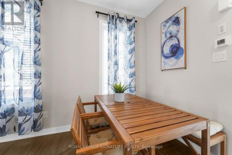 280 Sapling Grove South Ottawa ON K2J 7L9