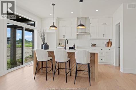 5230 Talia Trail Tecumseh ON N0R 1K0