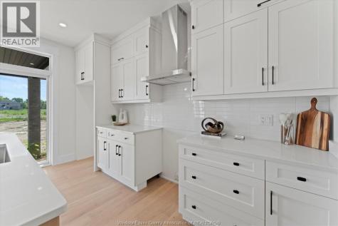 5230 Talia Trail Tecumseh ON N0R 1K0