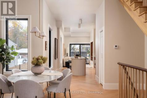 256 Major Street Toronto (university) ON M5S 2L6