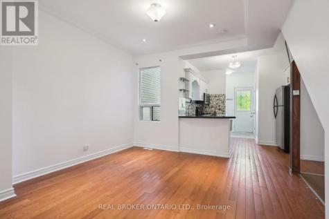 134 Jones Avenue Toronto (south Riverdale) ON M4M 3A1