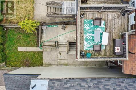 134 Jones Avenue Toronto (south Riverdale) ON M4M 3A1