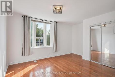 134 Jones Avenue Toronto (south Riverdale) ON M4M 3A1