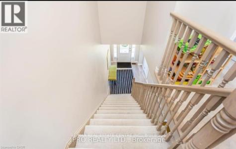 324 Equestrian Way Cambridge ON N3E 0E2
