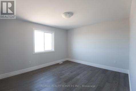 150 Tuscany Trail Chatham-kent ON N7M 0R9