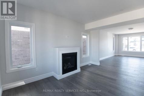 150 Tuscany Trail Chatham-kent ON N7M 0R9