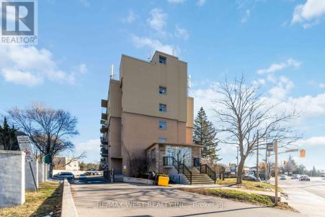 283 Fairway Road North Kitchener ON N2A 2P1