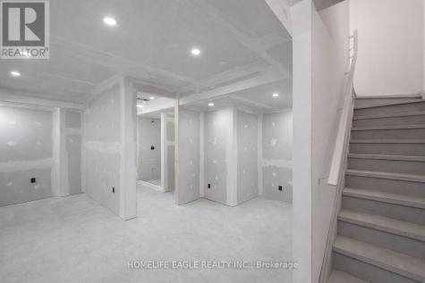 161 Clark Street Shelburne ON L0N 1S3