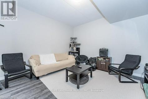 8 Hickory Street Waterloo ON N2L 3H6