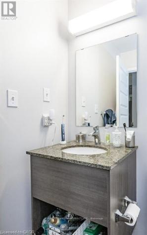 8 Hickory Street Waterloo ON N2L 3H6
