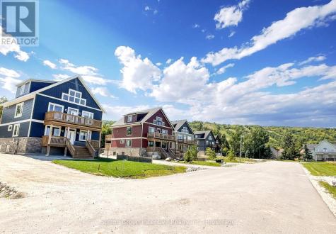 130 Arlberg Crescent Blue Mountains ON L9Y 0N3