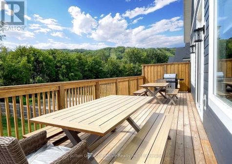 130 Arlberg Crescent Blue Mountains ON L9Y 0N3