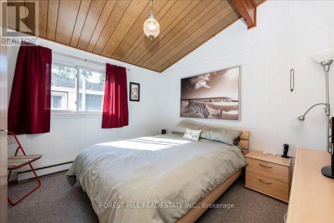 67 Lake Avenue Ramara ON L0K 1B0