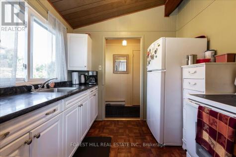 67 Lake Avenue Ramara ON L0K 1B0
