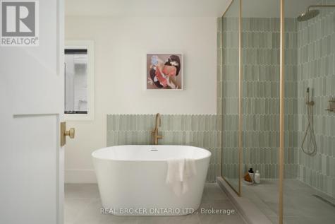 256 Major Street Toronto (university) ON M5S 2L6