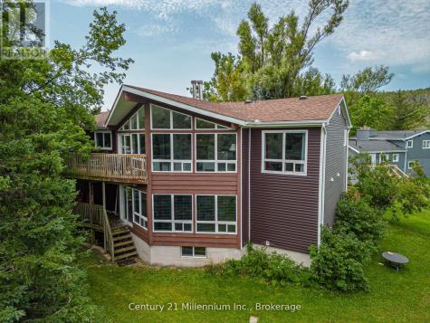 127 Scandia Lane Blue Mountains ON N0H 2E0