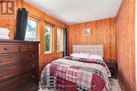 127 Scandia Lane Blue Mountains ON N0H 2E0