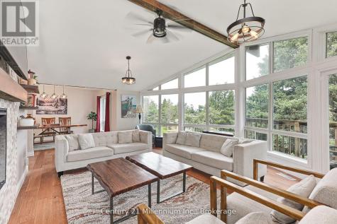 127 Scandia Lane Blue Mountains ON N0H 2E0