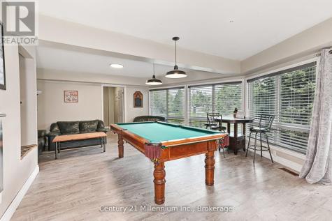 127 Scandia Lane Blue Mountains ON N0H 2E0