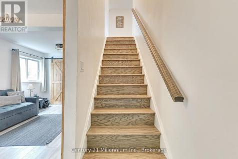 127 Scandia Lane Blue Mountains ON N0H 2E0
