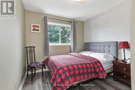 127 Scandia Lane Blue Mountains ON N0H 2E0