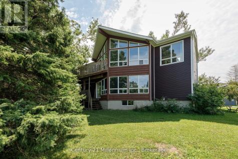 127 Scandia Lane Blue Mountains ON N0H 2E0