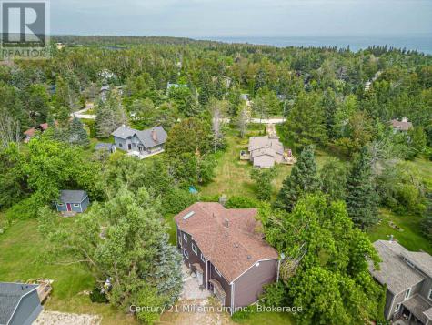 127 Scandia Lane Blue Mountains ON N0H 2E0