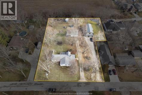 942 Erie Avenue Kingsville ON N9Y 3E2