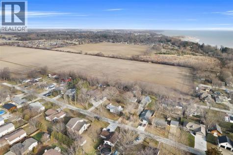 942 Erie Avenue Kingsville ON N9Y 3E2