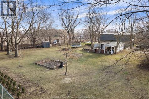 942 Erie Avenue Kingsville ON N9Y 3E2