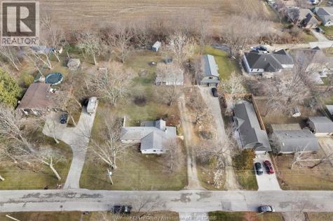 942 Erie Avenue Kingsville ON N9Y 3E2