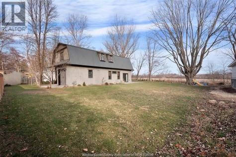 942 Erie Avenue Kingsville ON N9Y 3E2