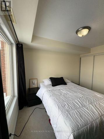 313 Cresthaven Drive Ottawa ON K2G 4R4